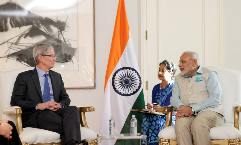 Meeting with IT CEOs, Digital India Address PM met Mr. Tim Cook, the CEO of Apple Inc