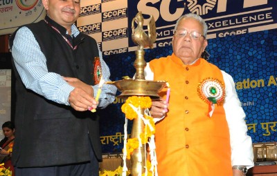 The Union Minister for Micro, Small and Medium Enterprises, Shri Kalraj Mishra lighting the lamp at the National Productivity and Innovation Award Presentation Ceremony, in New Delhi on February 22, 2016.